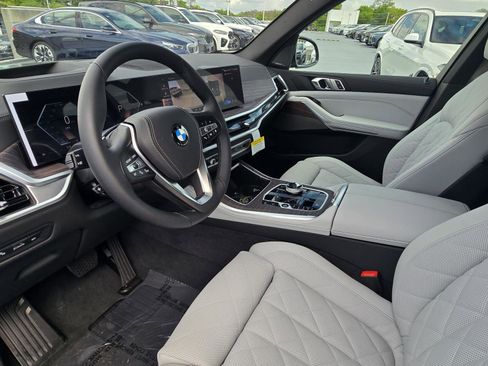 New 2026 BMW X5 xDrive40i w/ Executive Package AWD/4WD image 15
