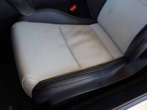 Used 2023 Jaguar F-TYPE R AWD/4WD image 15