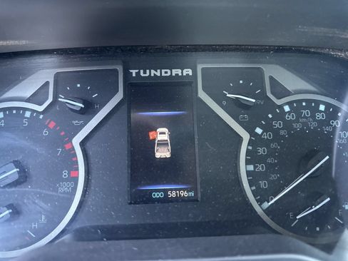 Used 2023 Toyota Tundra Limited w/ TRD Off-Road Package AWD/4WD image 22