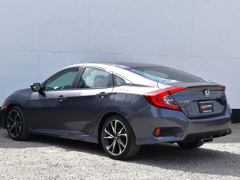Used 2021 Honda Civic Sport image 2