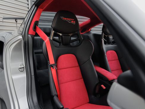 Certified 2019 Porsche 911 GT2 RS RWD image 41