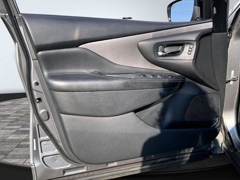 Used 2020 Nissan Murano SL image 23