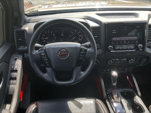 Used 2023 Nissan Frontier PRO-4X w/ Pro-4X Premium Package AWD/4WD image 5