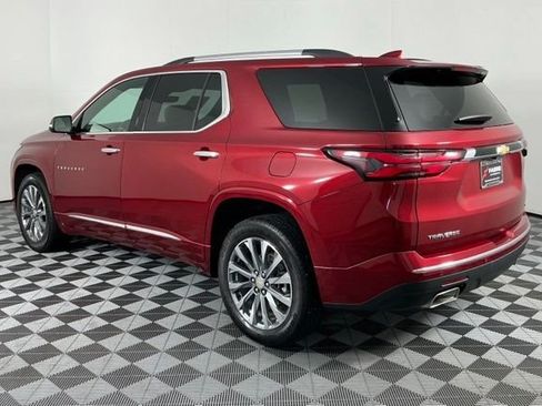 Used 2023 Chevrolet Traverse Premier w/ LPO, Floor Liner Package FWD image 5