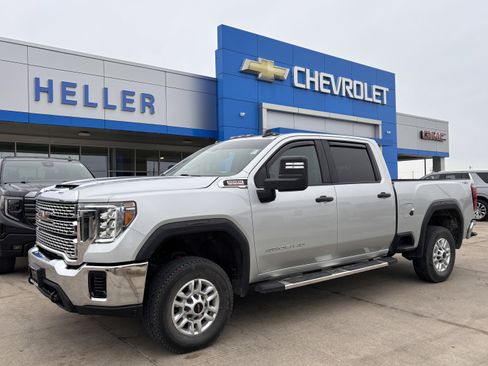 Used 2021 GMC Sierra 2500 4x4 Crew Cab w/ Convenience Package image 3