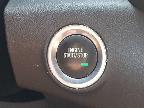 Certified 2023 GMC Terrain SLE w/ Driver Convenience Package AWD/4WD image 24