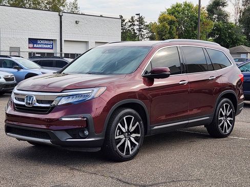 Used 2021 Honda Pilot Touring image 6