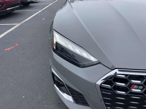 Used 2022 Audi S5 Premium image 16