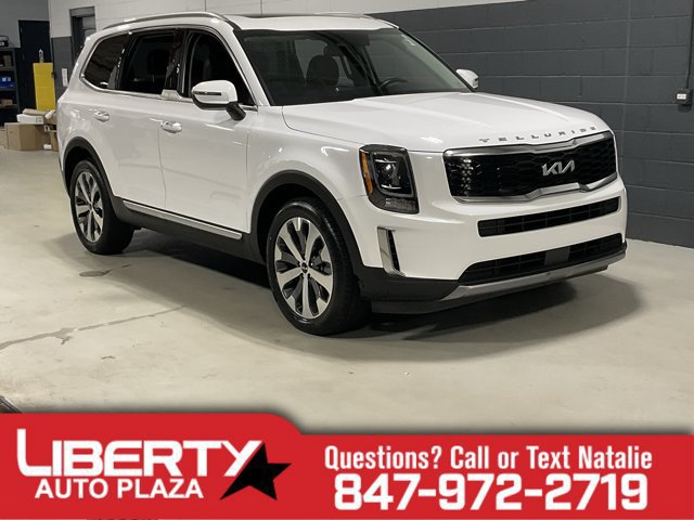 Used 2022 Kia Telluride S FWD image 1