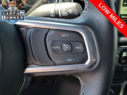 Used 2022 Jeep Wrangler Unlimited Sahara w/ Cold Weather Group AWD/4WD image 22