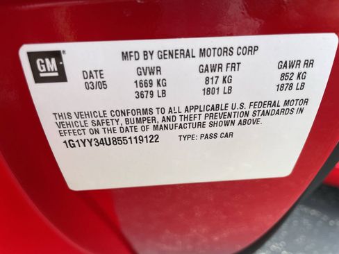 Used 2005 Chevrolet Corvette Convertible w/ Preferred Equipment Group RWD image 53