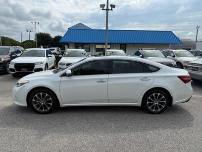 Used 2018 Toyota Avalon XLE Premium