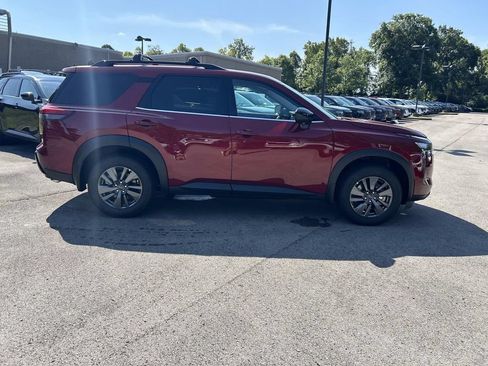New 2026 Nissan Pathfinder SV w/ Lighting Package FWD image 8