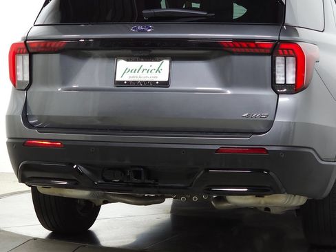 Used 2025 Ford Explorer ST-Line AWD/4WD image 10