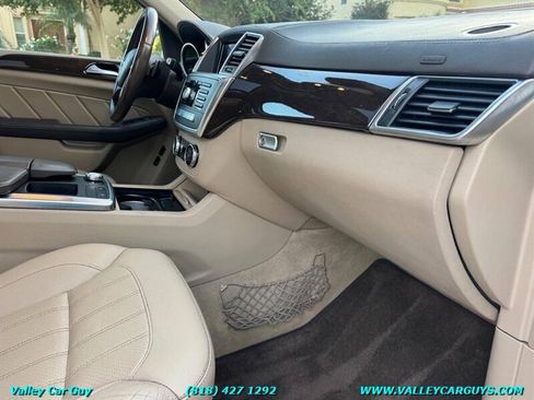 Used 2015 Mercedes-Benz GL 450 GL 450 4MATIC image 13