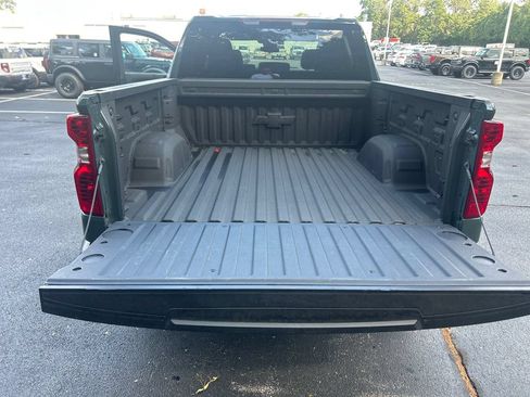 Used 2026 Chevrolet Silverado 1500 Custom Trail Boss AWD/4WD image 27