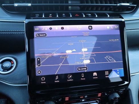 New 2025 Jeep Grand Cherokee Limited w/ Black Appearance Package image 7