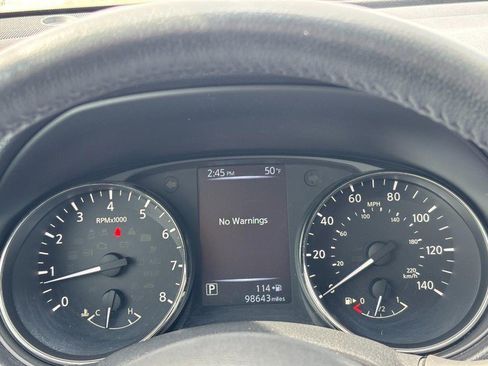 Used 2017 Nissan Rogue SV w/ SV Premium Package image 20