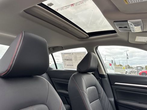 New 2025 Nissan Altima 2.5 SR w/ SR Premium Package image 13