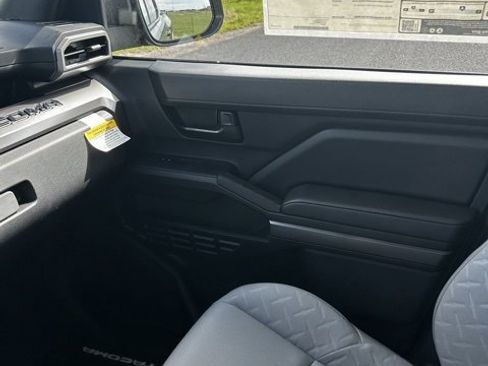 New 2025 Toyota Tacoma SR5 image 27