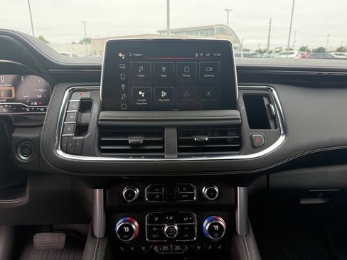 Used 2024 GMC Yukon SLT w/ SLT Premium Package AWD/4WD image 22