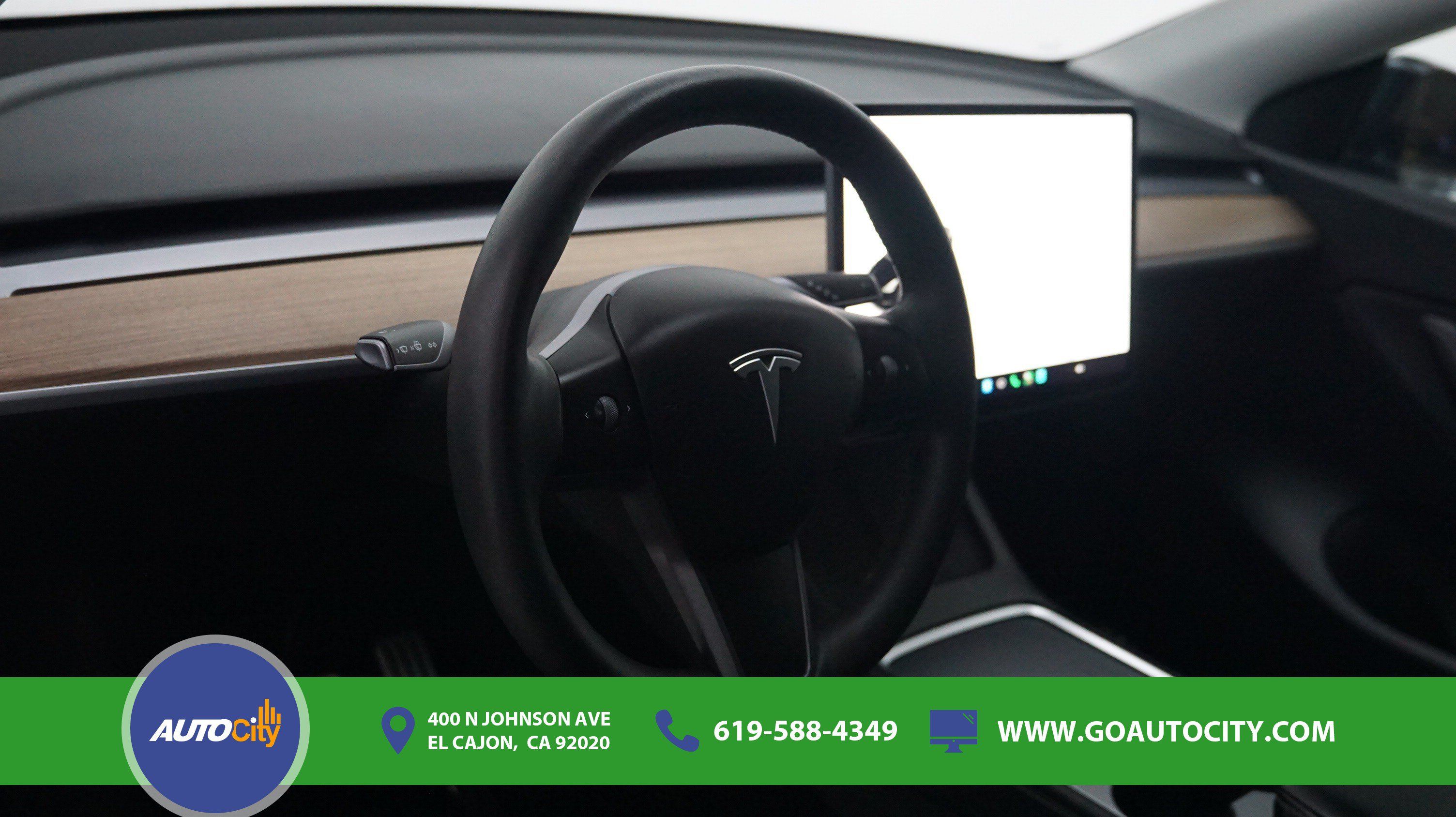 Used 2022 Tesla Model Y Performance AWD/4WD image 19
