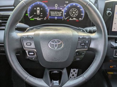 Used 2025 Toyota Camry XSE image 13