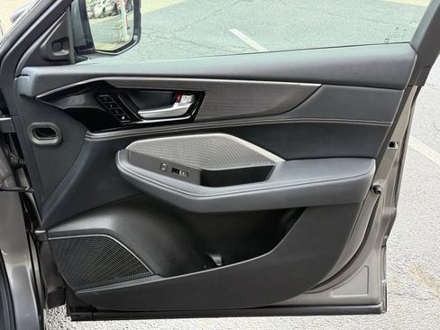 Used 2022 Acura MDX SH-AWD w/ Advance Package image 37