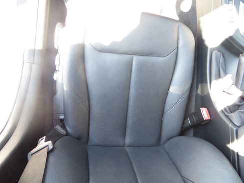 Used 2016 BMW 320i xDrive Sedan image 46