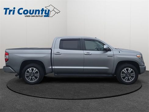Used 2019 Toyota Tundra Platinum image 9