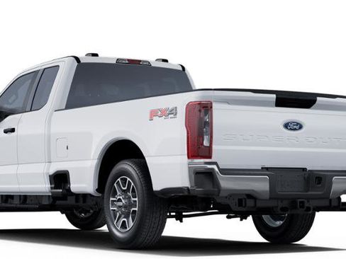 New 2025 Ford F350 XLT w/ FX4 Off-Road Package AWD/4WD image 24