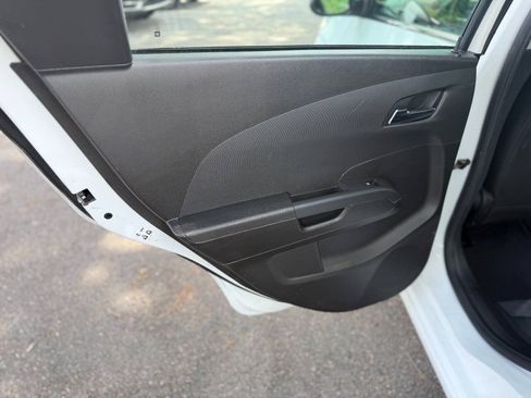 Used 2015 Chevrolet Sonic LTZ FWD image 41