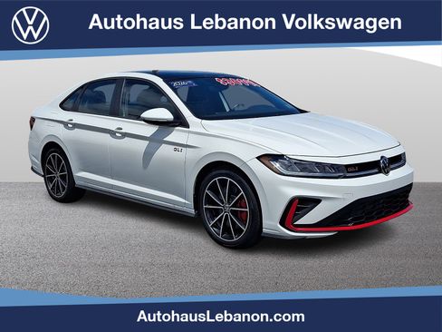 Used 2026 Volkswagen Jetta GLI Autobahn FWD image 1