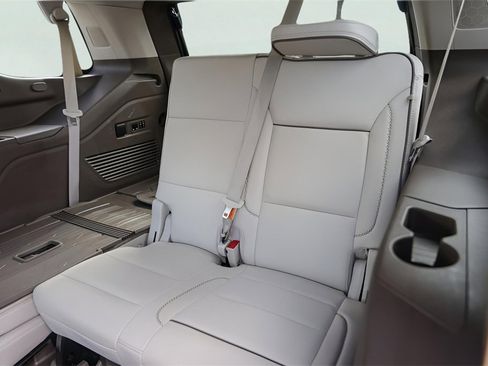 Used 2024 GMC Yukon Denali w/ Denali Reserve Package image 30