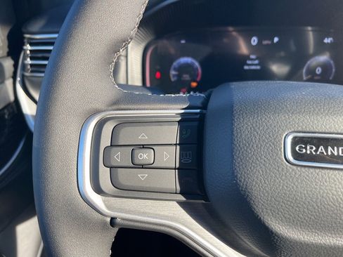 New 2026 Jeep Grand Wagoneer Limited image 28