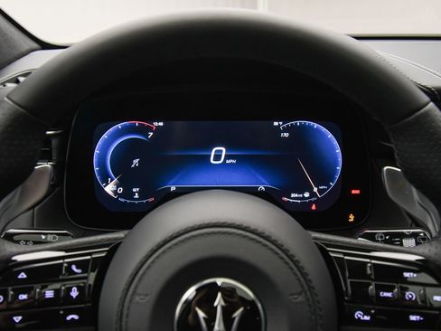 New 2025 Maserati Grecale GT AWD/4WD image 15