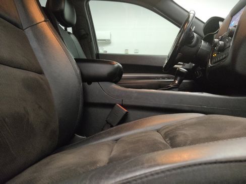 Used 2019 Dodge Durango GT RWD image 21