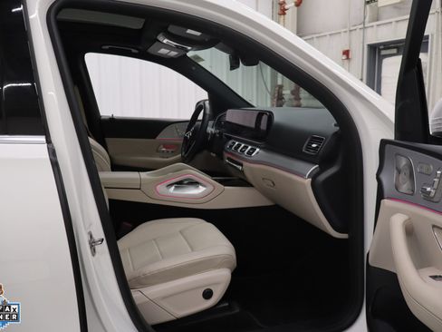 Used 2025 Mercedes-Benz GLE 350 4MATIC image 32