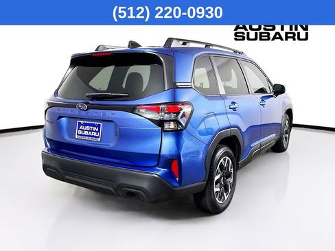 Used 2026 Subaru Forester Premium AWD/4WD image 8