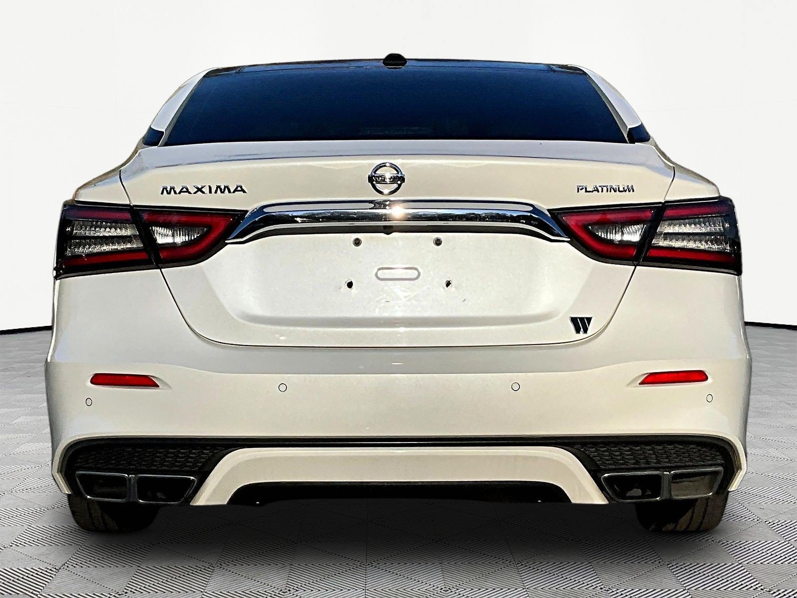 Used 2019 Nissan Maxima Platinum w/ Illumination Package FWD image 5