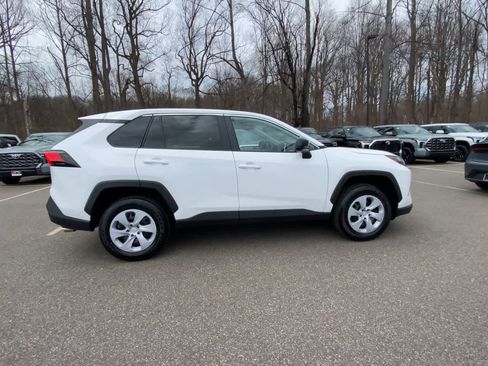 Certified 2025 Toyota RAV4 LE image 9