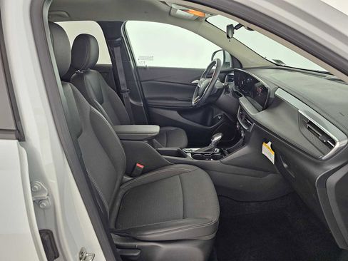 Used 2024 Buick Encore GX Preferred image 10