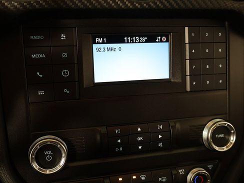 Used 2021 Ford Mustang EcoBoost image 36