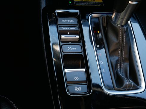 Certified 2024 Acura Integra A-Spec image 31