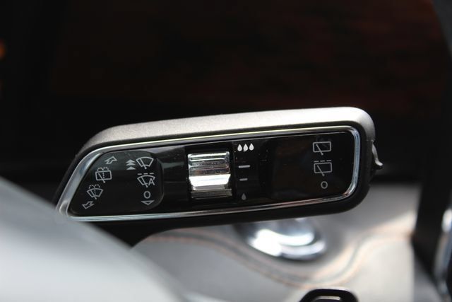 Certified 2023 Lincoln Navigator Black Label AWD/4WD image 21