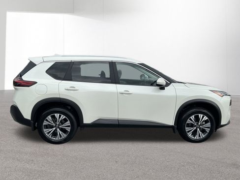 Used 2023 Nissan Rogue SV w/ SV Premium B Package AWD/4WD image 2