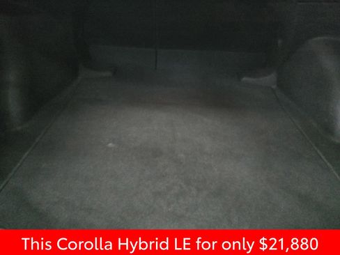 Used 2023 Toyota Corolla LE image 18