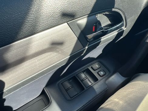 Used 2010 Honda CR-V EX-L image 13