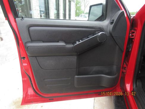 Used 2008 Ford Explorer Sport Trac Limited image 13
