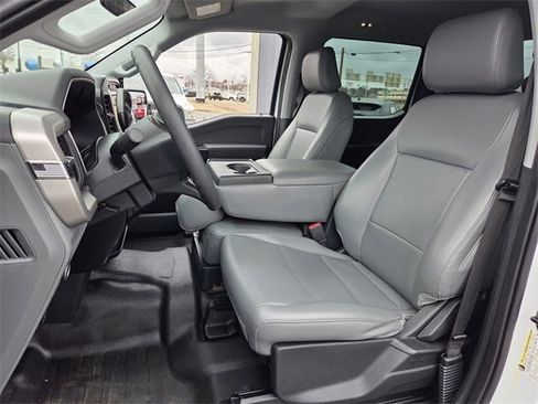 Certified 2023 Ford F150 XL w/ XL Chrome Appearance Package image 8